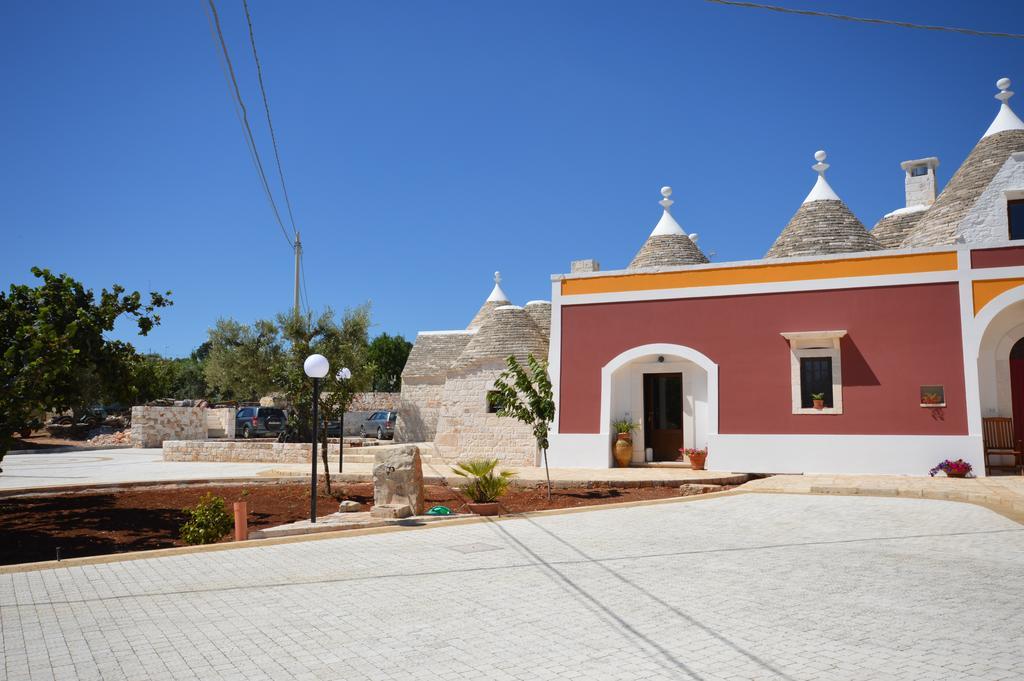 I Trulli Di Nonno Giovanni Martina Franca Bagian luar foto