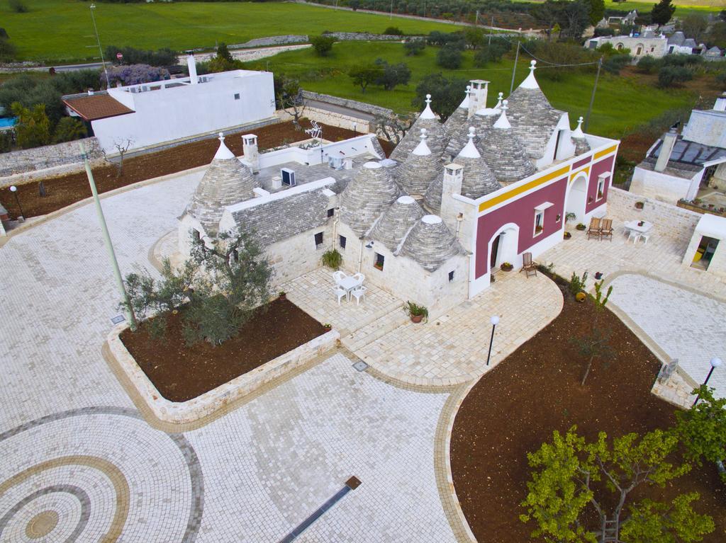 I Trulli Di Nonno Giovanni Martina Franca Bagian luar foto
