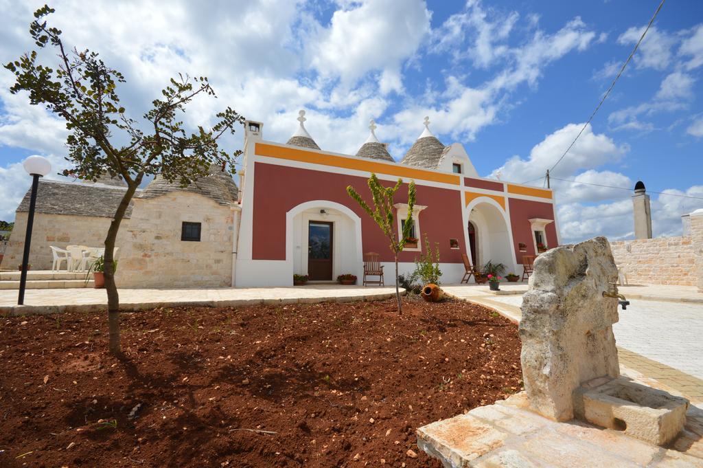 I Trulli Di Nonno Giovanni Martina Franca Bagian luar foto