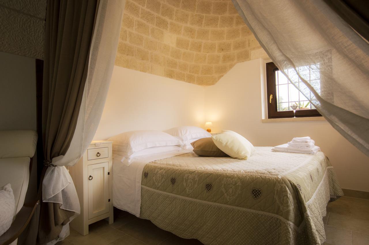 I Trulli Di Nonno Giovanni Martina Franca Bagian luar foto