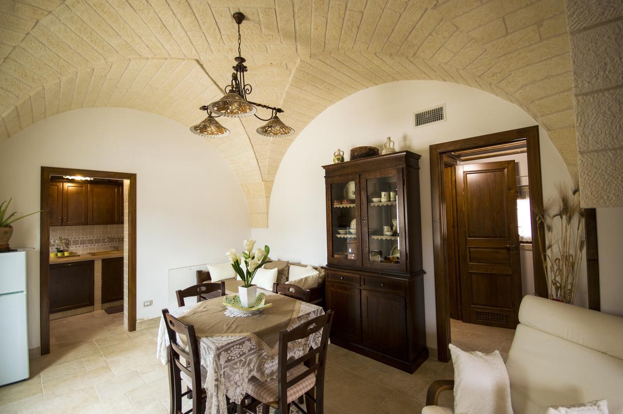 I Trulli Di Nonno Giovanni Martina Franca Bagian luar foto